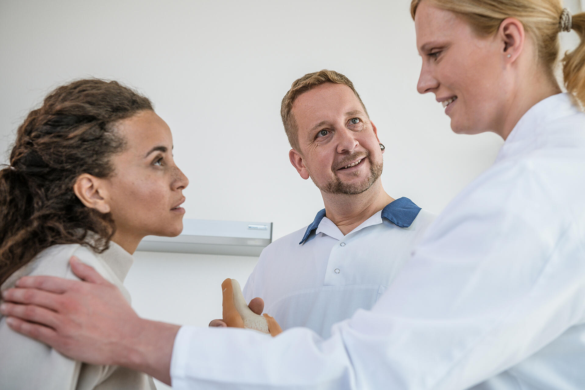 Endrokrinologie-Endokrine-Chirurgie-Schilddrüsenerkrankung-Nierenerkrankung-Nebennieren-OP-Lilienthal-Bremen